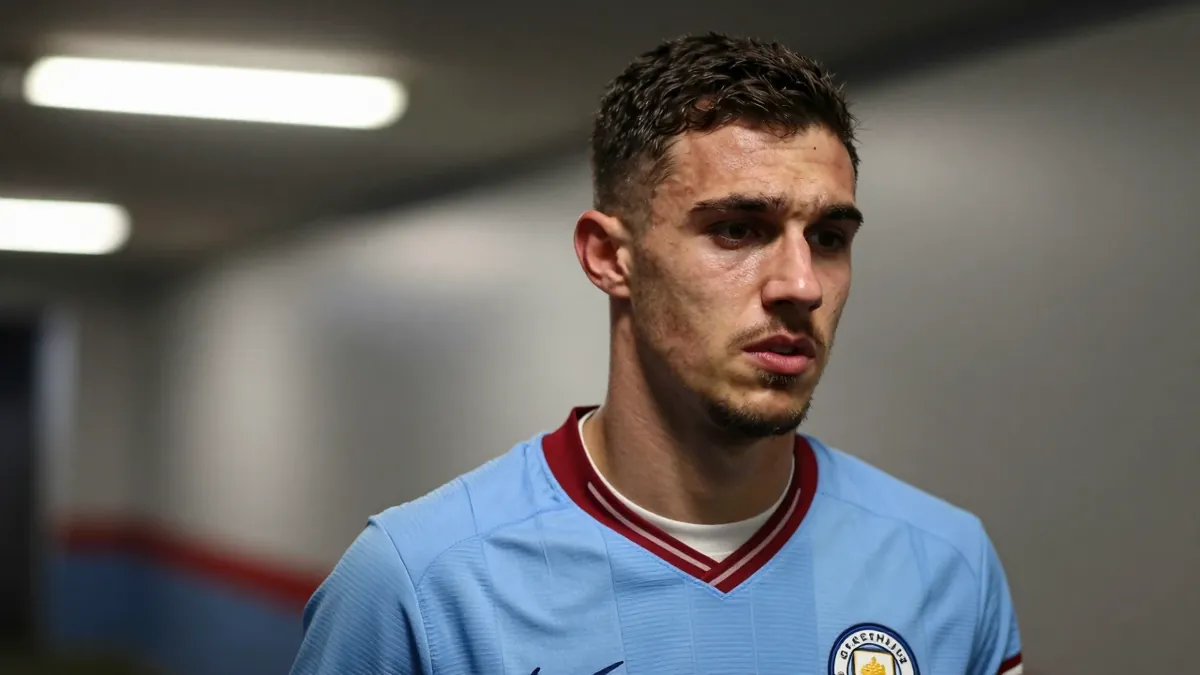 Jay Stansfield: £15m Birmingham deal forces psychologist