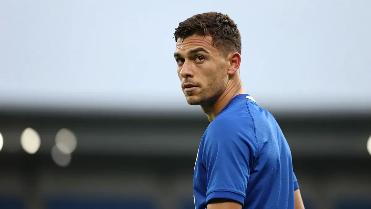 Former Birmingham City defender Emmanuel Longelo is a late transfer target for Rangers, with talks ongoing for the...