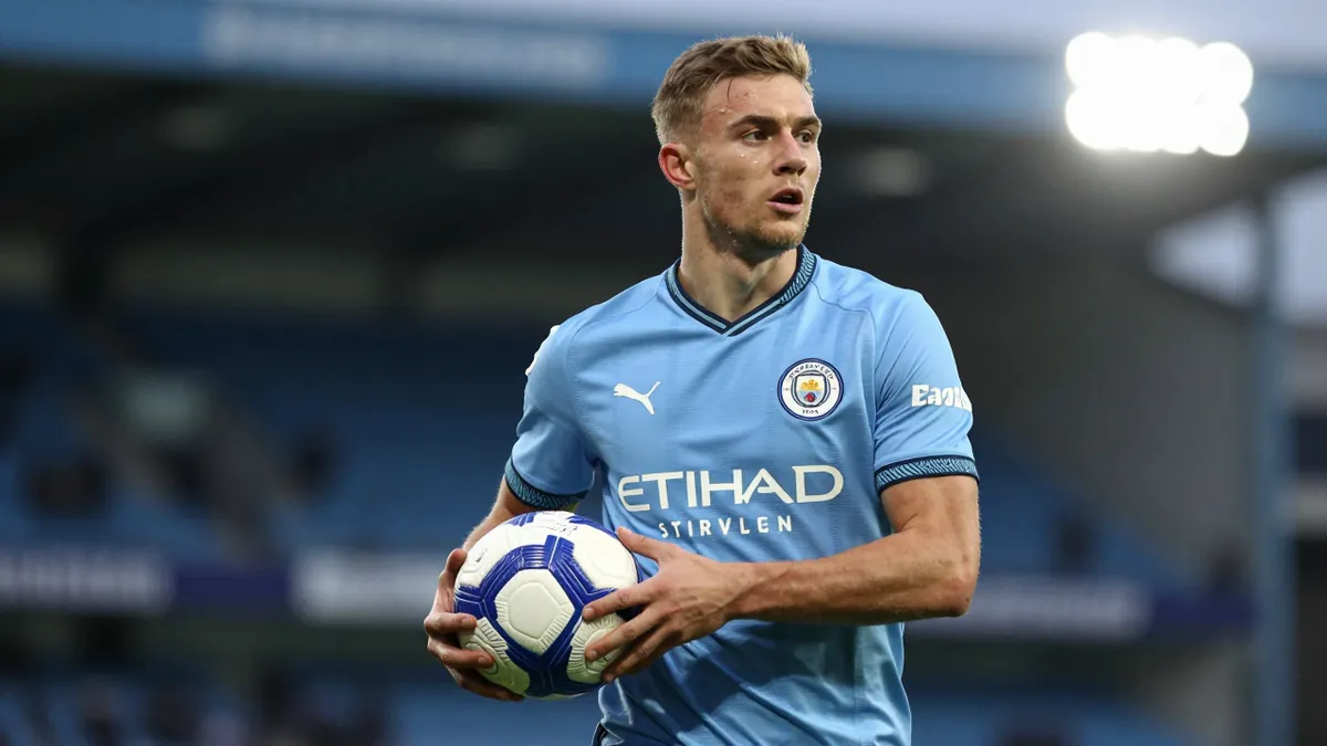 Birmingham City Pursue Leeds United's Joe Gelhardt for Championship Promotion